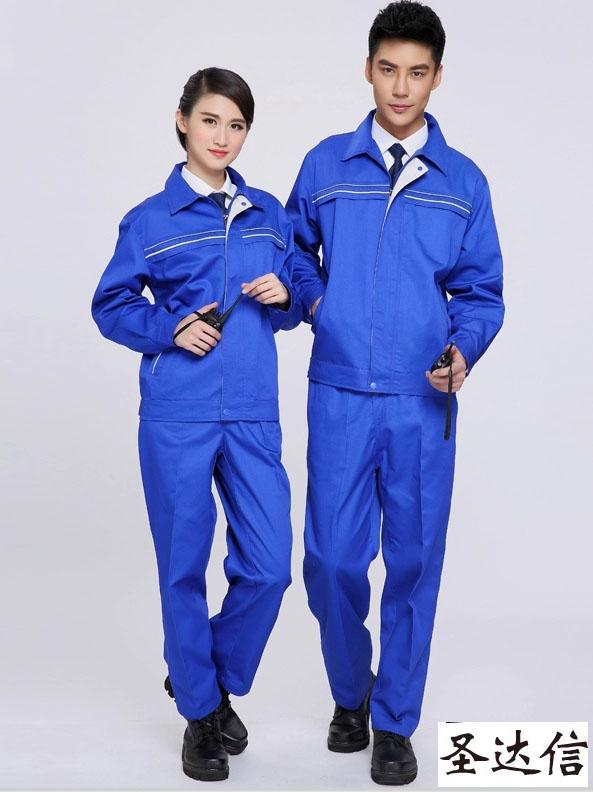 夏季定做工作服怎么選擇以及它的價(jià)格會受什么因素影響